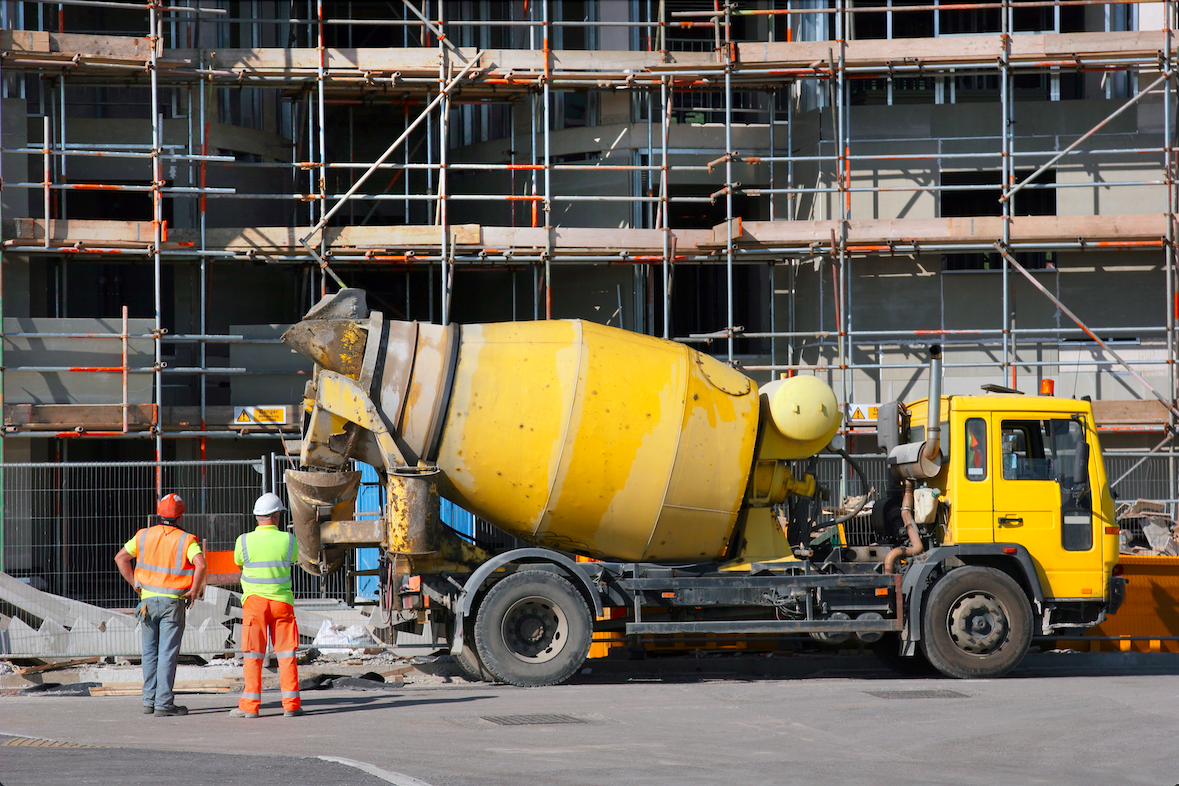Optimizing Concrete Mixer Lubrication with JIANHOR Automatic Systems